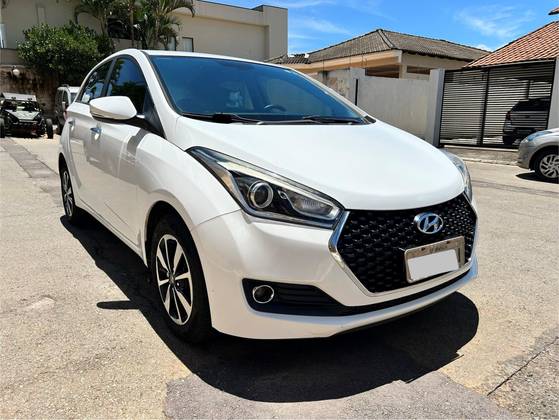HYUNDAI HB20 1.6 PREMIUM 16V FLEX 4P AUTOMÁTICO